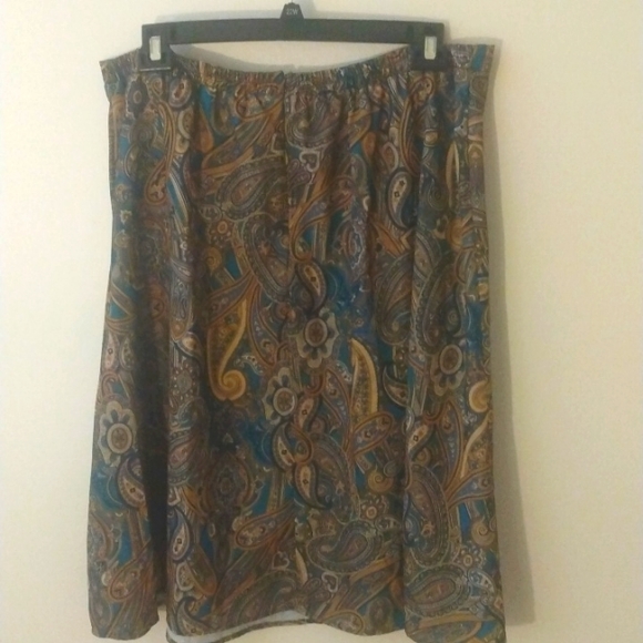 Fun Paisley Pattern A line skirt  37 inches long. Blue,, gold, orange and black. - Picture 4 of 5